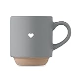 Kleine Kaffee Tasse aus Keramik mit eingraviertem Herz. Platzsparend Stapelbar. Passend für doppelten Espresso oder für die Kinder. max. 170ml - Ø6,8 - Höhe: 8cm (Grau)