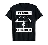 Life begins at 20 Knoten Kitesurfing Kite Premium Shirt T-Shirt