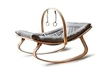 Babywippe aus 100% Buche – Hochwertige Baby Schaukel mit Spielbogen, Sicherheitsgurt & weichem Kissen – Stilvolles Babywippen Design für Neugeborene & Kleinkinder (Grau)