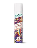 Batiste Trockenshampoo Love is Love 200 ml, mit Duft, süß-fruchtiger Blumenduft, zum Auffrischen der Haare zwischen den Haarwäschen, ohne Ausspülen