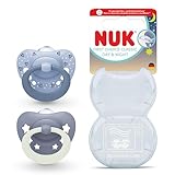 NUK First Choice Classic Day & Night Baby Schnuller | 18-36 Monate | Orthodontische Beruhigungssauger, die im Dunkeln leuchten | 95% Akzeptanz bei Babys** | Blau | 2 Stück