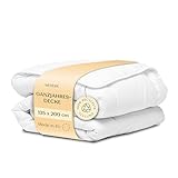 WENDRE Ganzjahresdecke 135x200 – Mittelwarme Steppdecke 300 GSM – Schlafdecke Mikrofaser – Oeko-TEX Zertifiziert Allergiker Bettdecke – Atmungsaktive Decke Made in EU – Waschbar – Bettdecke 135x200