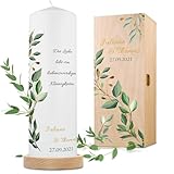 GRAVURZEILE Bedruckte Kerze - Traukerze Eukalyptusranke - Personalisierte Kerze mit Namen & Datum - Geschenk für Paare zur Hochzeit zum Valentinstag - Hochwertige Stumpenkerze Weiß 250/80 mm