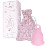 Selenacare Menstruationstasse Premium - waschbarer Periodencup aus medizinischem Silikon - mit Reinigungsbehälter und Aufbewahrungsbeutel aus Baumwolle, Rosa, Größe M (26ml)