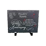 Schiefertafel zum 40. Hochzeitstag – handgefertigtes Natursteinschild mit Ständer – romantisches vierzigjähriges Andenken – 14.600 Tage der Liebe – Forever in Love Design – 20 cm x 15 cm