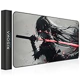 RISOKA® XXL Gaming Mauspad 900x400 - Vernähte Kanten & wasserabweisend - Anime Mousepad für Gamer & Büro - großes Maus Pad & Schreibtischunterlage - Mouse Mat Setup & PC