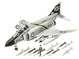 Revell Modellbausatz Flugzeug 1:72 - F-4J Phantom II im Maßstab 1:72, Level 3, originalgetreue Nachbildung mit vielen Details, 03941