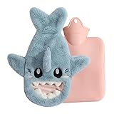 Golgner Wärmflasche mit Bezug, Bettflasche für Kinder mit Weichem Bezug, 1L Warm Hot Water Bottle, mit Flaum Tierbezug Hai Handwärmerbezug, Gummi Warmwasserbeutel für Frauen Männer Kinder