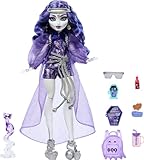 Monster High Spectra Vondergeist Puppe mit Frettchen Rhuen und Zubehörteilen wie Rucksack, Tablet, Snacks und mehr, HXH77