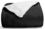 WAVVE Kuscheldecke Flauschig Sherpa Decke Schwarz - Warme Sofaüberwurf Fleecedecke Dick als Sofadecke, Couchdecke oder Wohndecke, 150x200 cm XL Weiche Wohnzimmerdecke