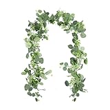 WQDD STANPET Eukalyptus Girlande Künstlich – 1,8m Girlande Eukalyptus mit Grünen Blättern & Weißen Blumen, Hängedeko für Hochzeit, Tisch, Bogen & Zuhause