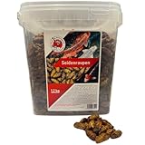 Koi Herdecke getrocknete Seidenraupen 1,2 kg - 5 Liter Instektensnack als Teich- und Fischfutter - Gesundes Futter für Koi´s, Fische, Vögel, Reptilien, Igel, Nager und Reptilien