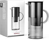 Stelton Wasserfilter-Kanne EM77 - Kompatibel mit Stelton Wasserfilterkartuschen oder Brita - Kunststoff Wasserkanne im modernen Stil - Reduziert Chlor, Kalkablagerungen - 2 Liter, Getönt