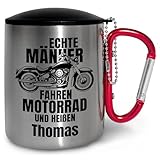 True Statements Edelstahltasse 330ml mit Karabiner und Deckel personalisiert „Echte Männer fahren Motorrad und heißen ...“ – Motorrad Geschenke für Männer – Vatertag (Männer, Griff Rot, Deckel)