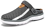 Sisttke Unisex Clogs Hausschuhe Leicht Gartenschuhe Sommer Pantoletten, Dunkelgrau, 44 EU