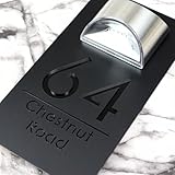 Personalisiertes Solar-Adressschild, beleuchtete Hausnummern für draußen, personalisiertes 3D-Solar-Türschild, Hausnummern für den Außenbereich (schwarz + schwarz)