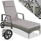 tectake Poly Rattan Gartenliege mit Rollen, 6-Fach höhenverstellbarer Liegestuhl, bis 120kg belastbar, Sonnenliege Rattan (wetterfest), Liege inkl. Polster und Kissen - grau/hellgrau