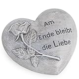 Logbuch-Verlag kleines Grabherz mit Text Am Ende bleibt die Liebe Grabschmuck Gedenkstein grau 10,5 cm