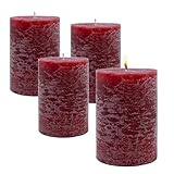 Echtwachs rustikal Stumpenkerzen 10 x 7 cm bordeaux rot - 4er Set - Advents Kerzen unparfümiert ca. 30 Stunden Brenndauer - Tischkerze Blockkerze bordeaux für Weihnachten Gestecke Dekoration geruchlos