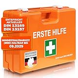 Floordirekt Erste Hilfe Koffer für Betriebe DIN 13169:2021 gefüllt inkl. Wandhalterung | 1 Hilfe Verbandkasten Set für Werkstatt, Büros & Gastro Notfallbox bis 100 Mitarbeiter (32 x 22 x 13 cm)