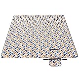 SONGMICS Picknickdecke, 200 x 200 cm, groß, für Camping, Park, Garten, Strand, wasserabweisend, maschinenwaschbar, faltbar, Blattmuster GCM87CU