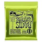 Ernie Ball Regular Slinky Nickel Wound E-Gitarrensaiten, 3er-Pack, Stärke 10-46