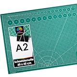 OfficeTree Schneidematte A2 - Grün - mit beidseitigen Rastern und Markierungen - Bastelunterlage 60x45 als Nähen Zubehör - Auch als Schneideunterlage und Malunterlage
